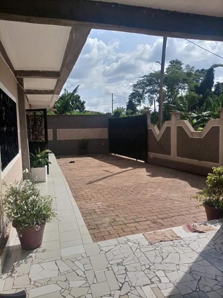 Residence Sh Yaounde Ngoại thất bức ảnh